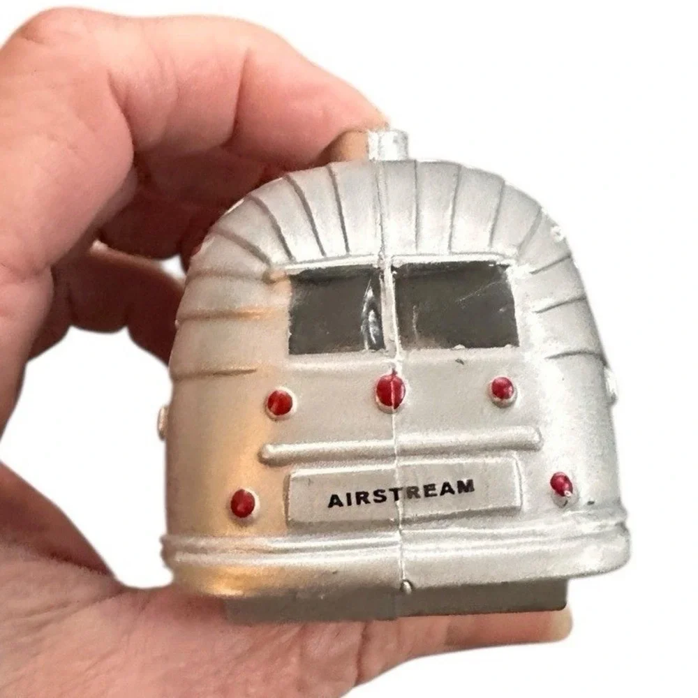 Rivers Edge Airstream Trailer Light Covers 10pc Silver Vintage Camper Decor New